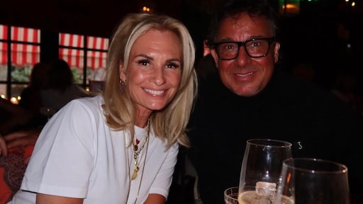 Marco Borsato en Leontine Ruiters genieten van avondje uit met het hele gezin