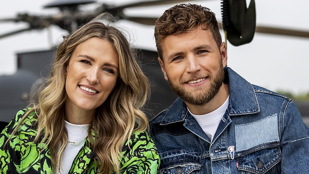 Freek zet Suzan in het zonnetje op 33e verjaardag: 'Het jaar waarin we ouders mogen worden'