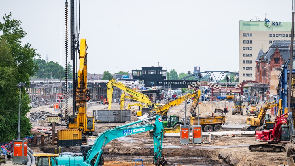 Chronisch tekort aan handjes: deel bedrijven maakt minder dan zou kunnen