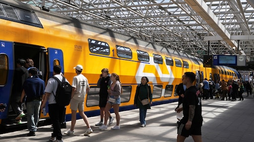 Bonden dreigen met stakingen bij de NS, misschien al over een week