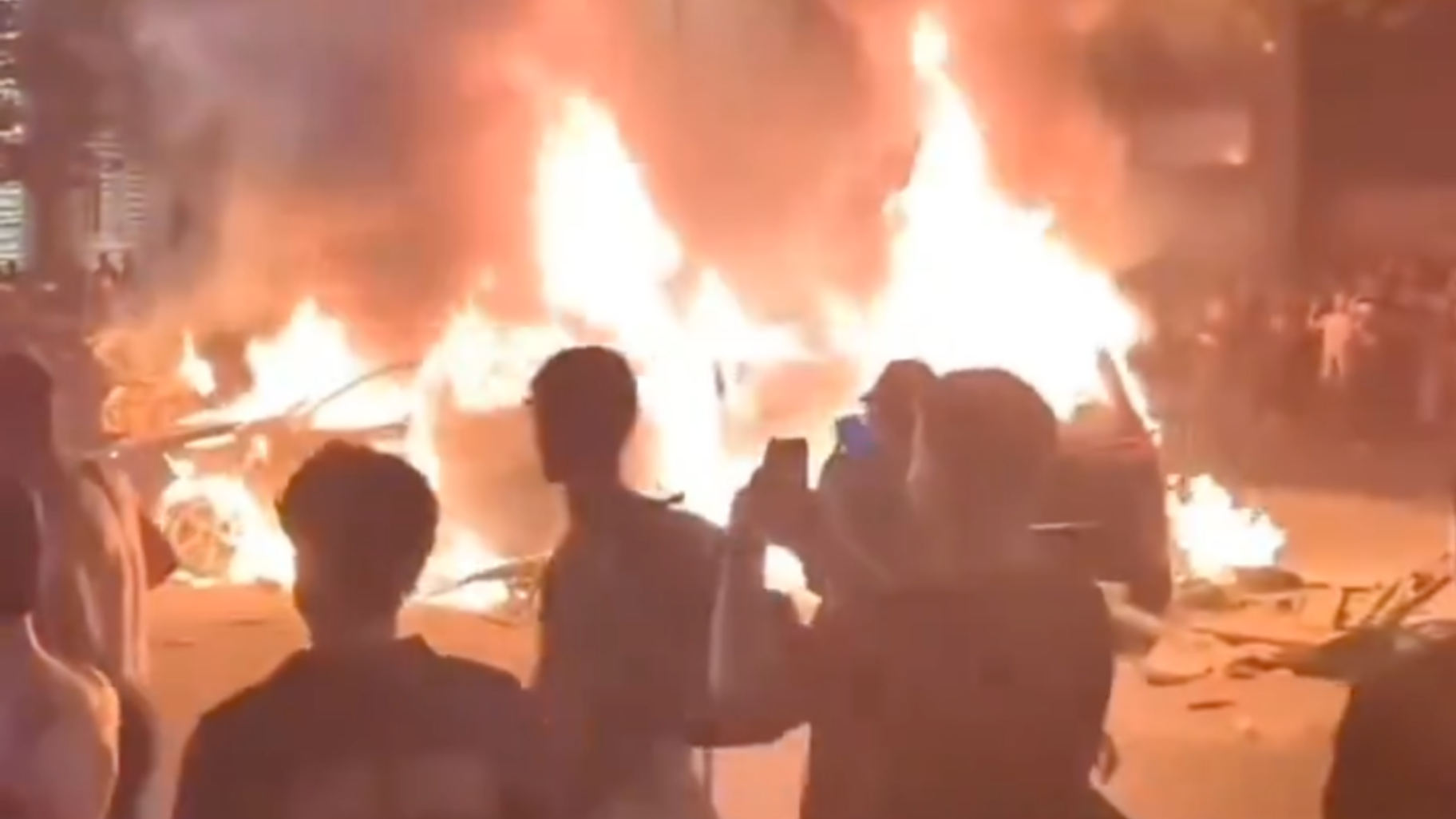 559 aanhoudingen, 2 doden, 192 gewonden: totale chaos in Frankrijk na finale Champions League