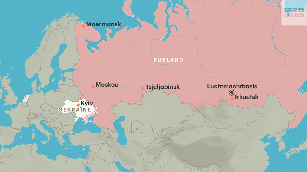 Behalve luchtmachtbasis Belaja, in de buurt van Irkoetsk, werd ook een militaire installatie in de buurt van Moermansk geraakt.