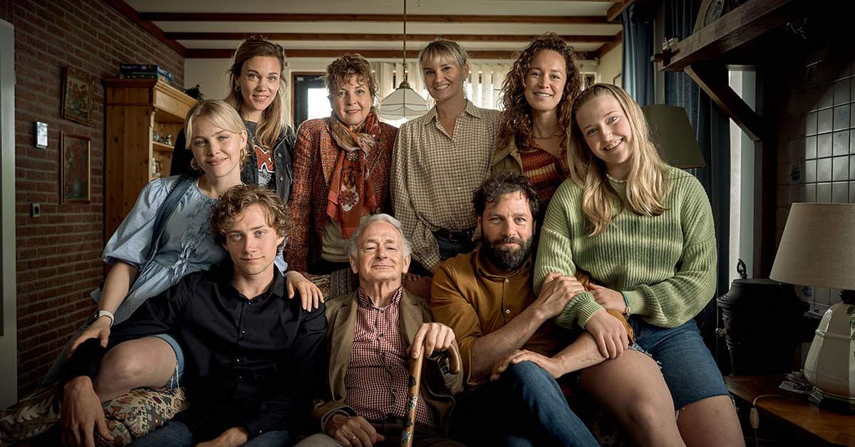 Woeste Grond keert terug: wat gebeurt er met de wolf en Britt's babyhuis?