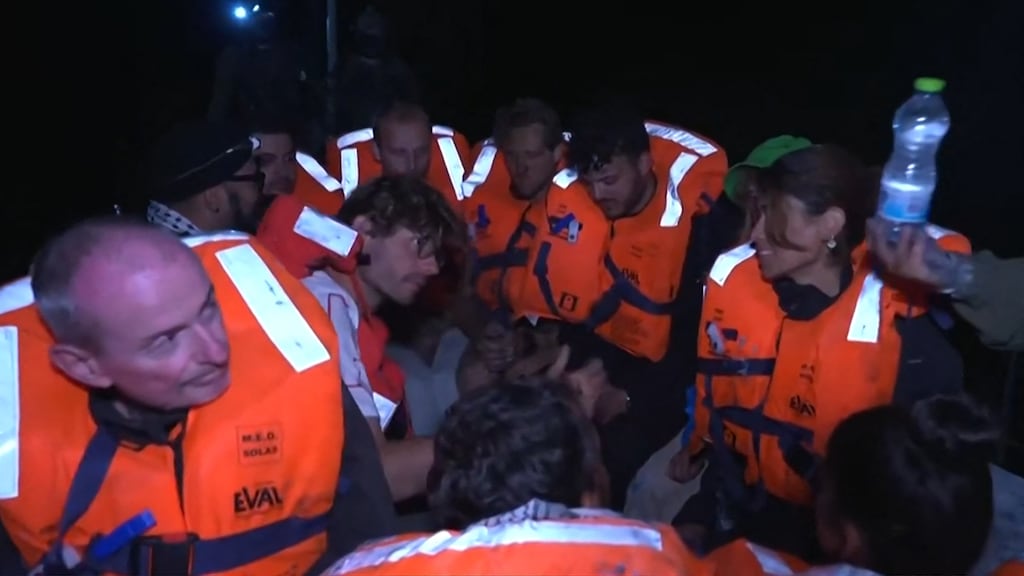 Ministerie in contact met Israël over Nederlandse activist op Gazaschip, zus deelt oproep