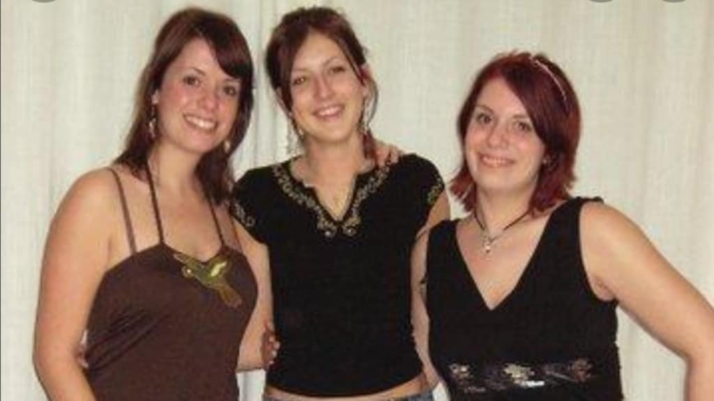 Mariska, Bibi (midden) en zusje Amanda.