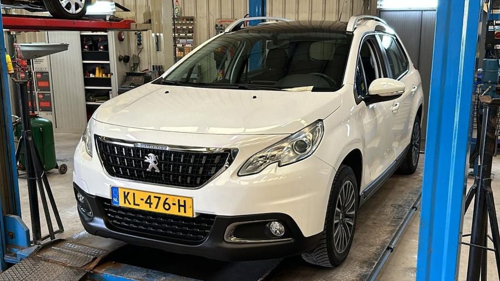 De auto waarin het koppel richting hun vakantiehuis reed