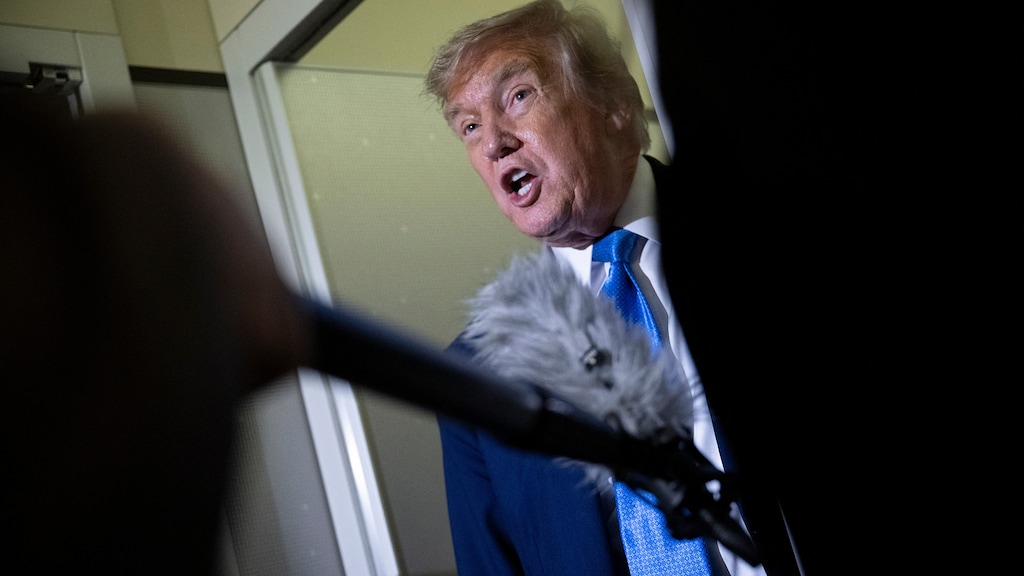 'Iedereen moet Teheran verlaten': wat zit er achter Trumps explosieve oproep?