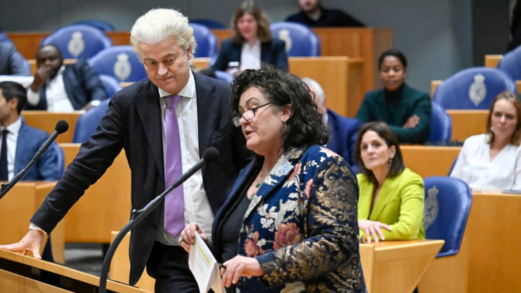 Kwart kiezers is vertrouwen kwijt in alle politieke partijen: 'Het is één grote poppenkast'