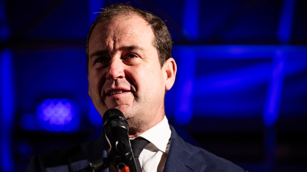 Oud-leiders PvdA verzetten zich tegen motie volledig wapenembargo Israël