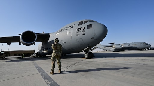 Iran valt Amerikaanse basis in Qatar aan