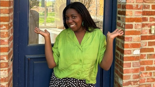 'Nooit naar verpleeghuis': Clélia gaat samenleven met moeder, zussen, mannen en kinderen