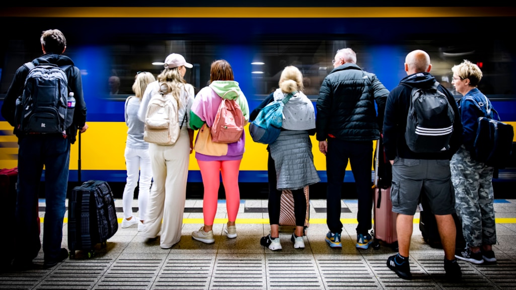 Opnieuw seinstoring bij Schiphol: treinverkeer ernstig verstoord