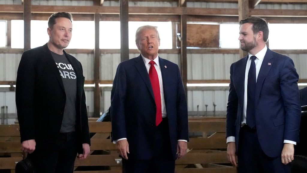 Musk en Vance zijn volgens de metingen kleiner dan Trump.