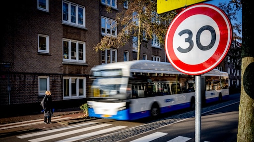 'Sterke afname' verkeersongelukken Amsterdam na verlagen maximumsnelheid naar 30 km/u