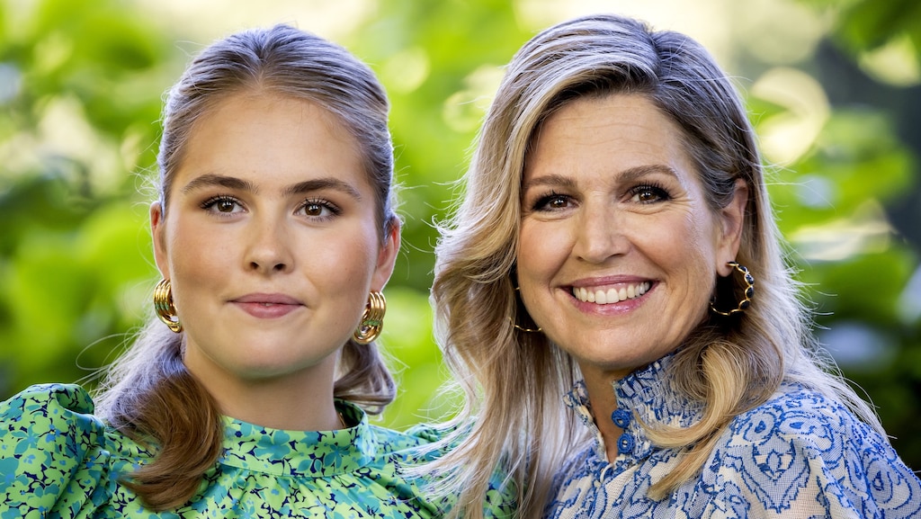 Prinses Amalia en koningin Máxima