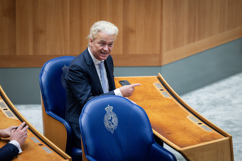 Wilders: PVV zal voor beide strengere asielwetten stemmen