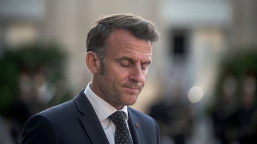 Fransen kijken met spanning naar dinsdag, gaat Macron parlement ontbinden?