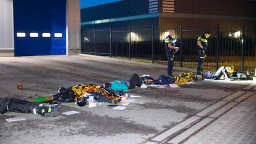 Dierenactivisten bezetten drie slachthuizen in Apeldoorn