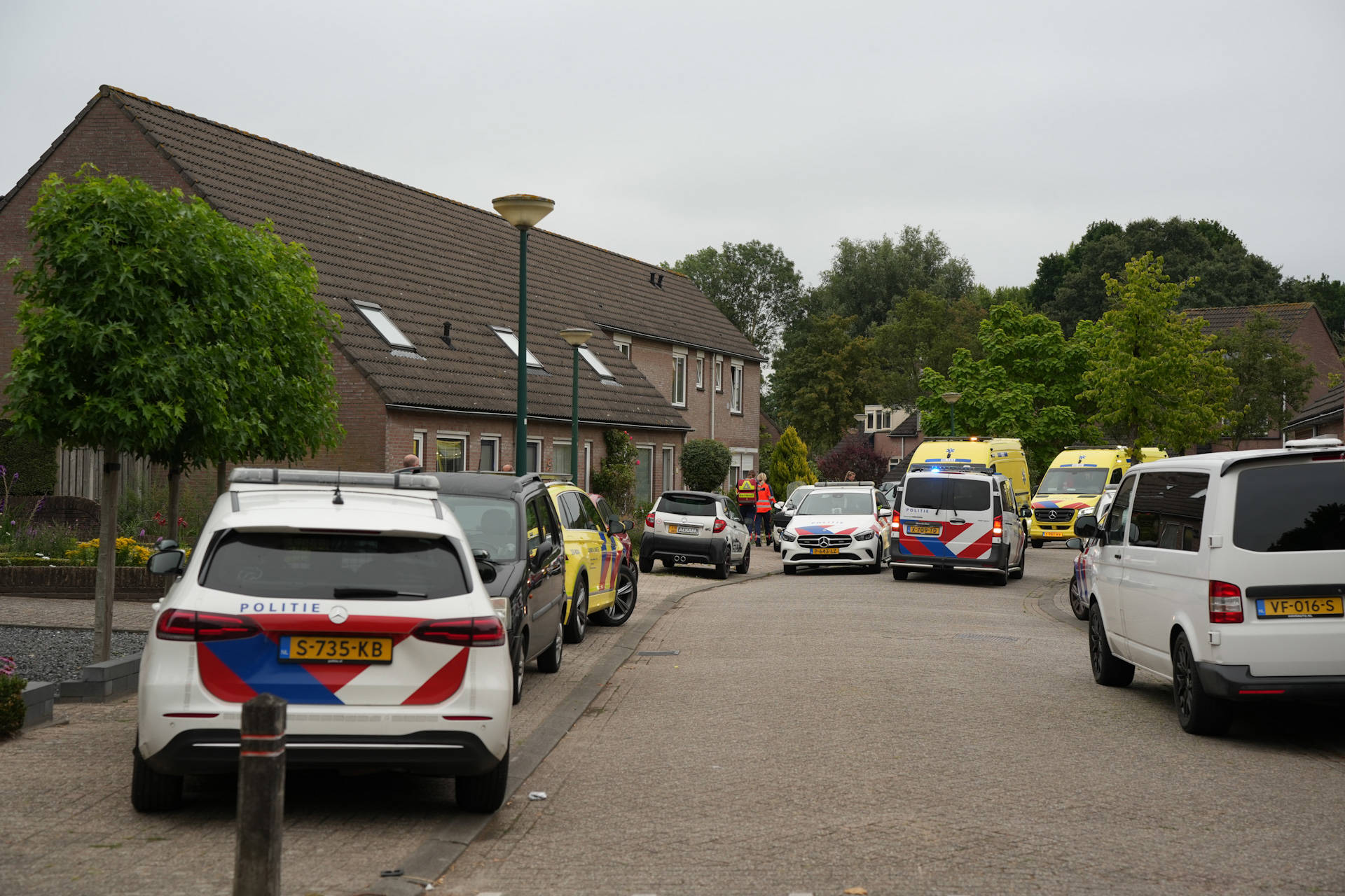 Vrouw dood aangetroffen in zwembadje in tuin, 39-jarige aangehouden