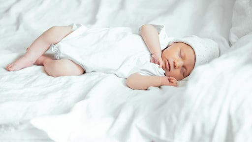 Al acht Britse baby's met drie ouders dankzij baanbrekende techniek met DNA
