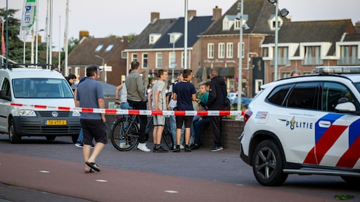 Drie verdachten steekpartij leraar Alblasserdam blijven langer vastzitten