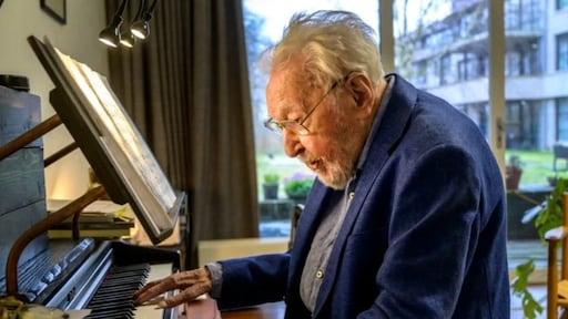 Jan van Ierland (111) overleden, oudste in Nederland geboren man