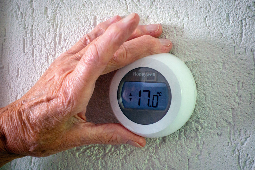 Massaclaim tegen zes energieleveranciers om verhogen variabel tarief