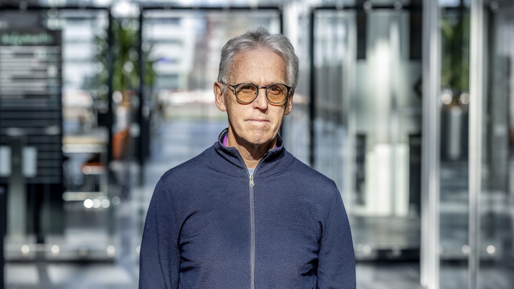 Zoon van Derk Sauer reageert op zijn overlijden: 'Een onmetelijk verlies'