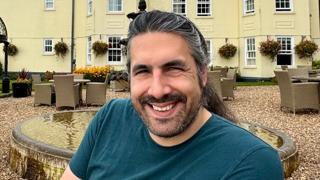 Hacker Chris Monteiro gaf RTL Nieuws de data achter Nederlandse huurmoorden.