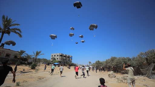 Frankrijk vliegt 40 ton aan humanitaire hulp naar Gaza: 'Situatie is weerzinwekkend'