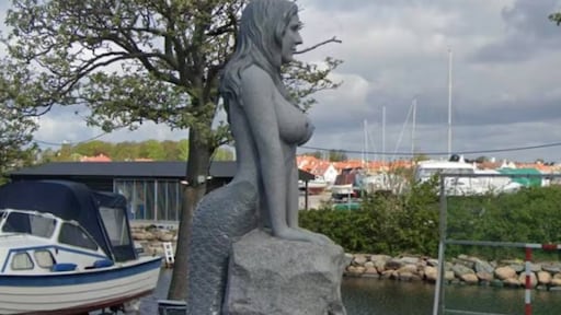 Deense rel om 'pornografische' zeemeermin: beeld moet weg, kunstenaar spreekt van schande