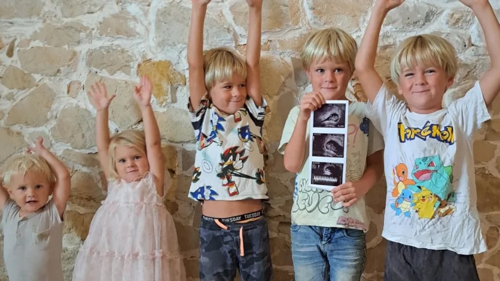 Familie Verleg uit Een huis vol emigreert in verwachting van zesde kind