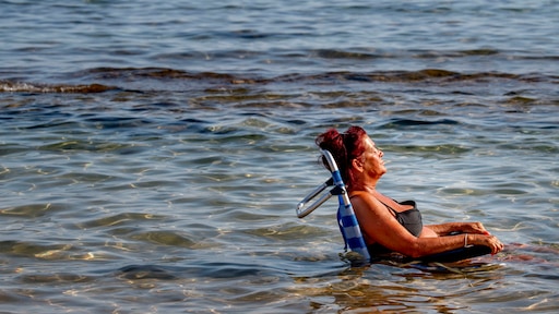 Zuid-Europa kreunt onder extreme hitte: 'Zo min mogelijk doen en veel water drinken'