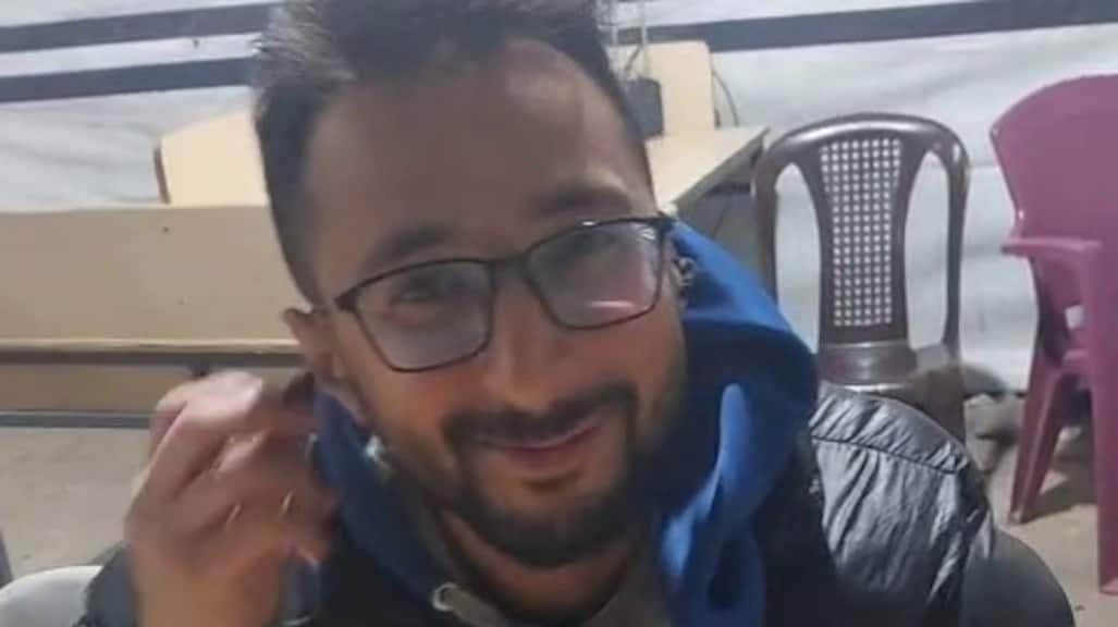Selma's collega en goede vriend Mohammad