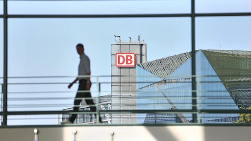 Topman spoorbedrijf Deutsche Bahn ontslagen om 'dramatische' situatie op het spoor