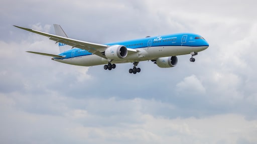 Passagiersvliegtuig KLM keert om vanwege orkaan in Caribisch gebied