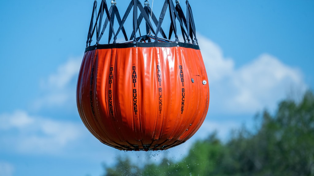 Een zogenoemde Bambi Bucket.