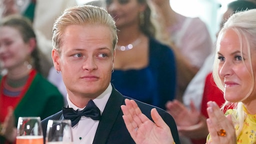 Zoon van Noorse kroonprinses aangeklaagd voor vier verkrachtingen