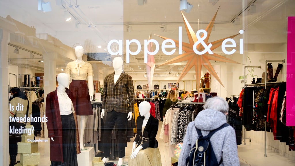 Tweedehands-kledingzaken in opmars, opvallend veel vrouwen aan het roer