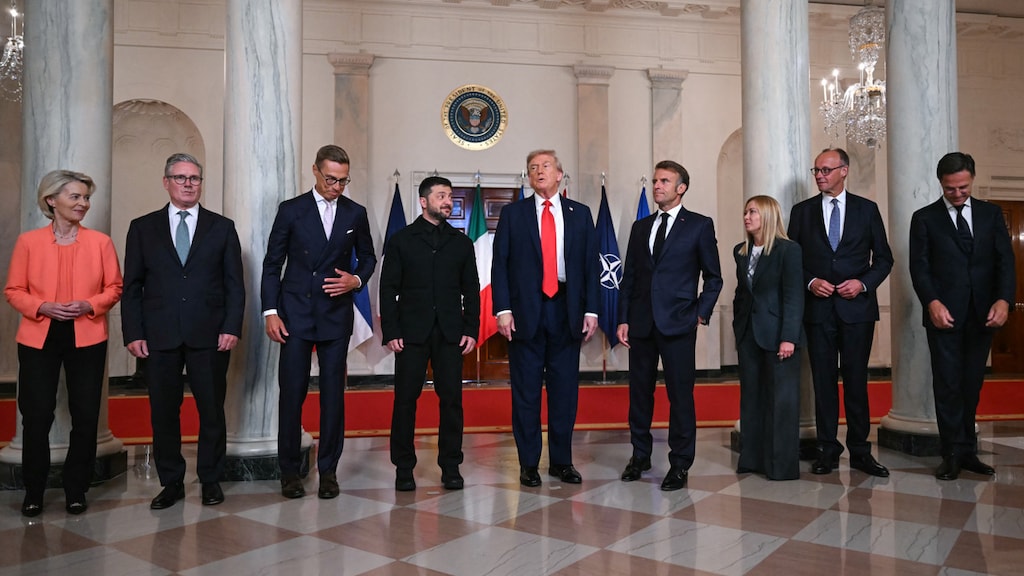 Vrolijke gezichten na overleg in Witte Huis, Trump bereidt ontmoeting Zelensky en Poetin voor