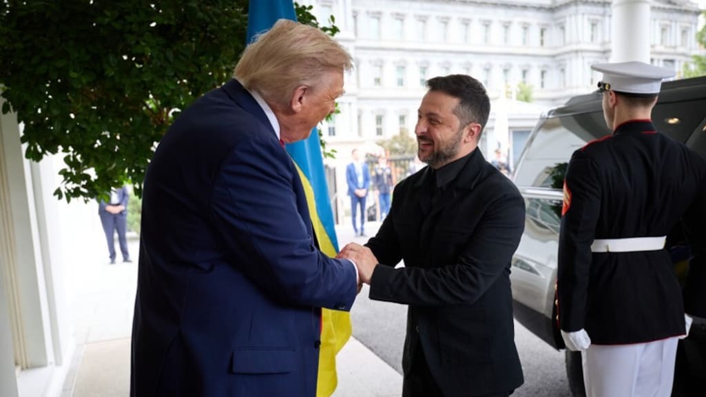 Zelensky gaat weer op bezoek bij Trump: 'Oekraïne wil in de aanval gaan'