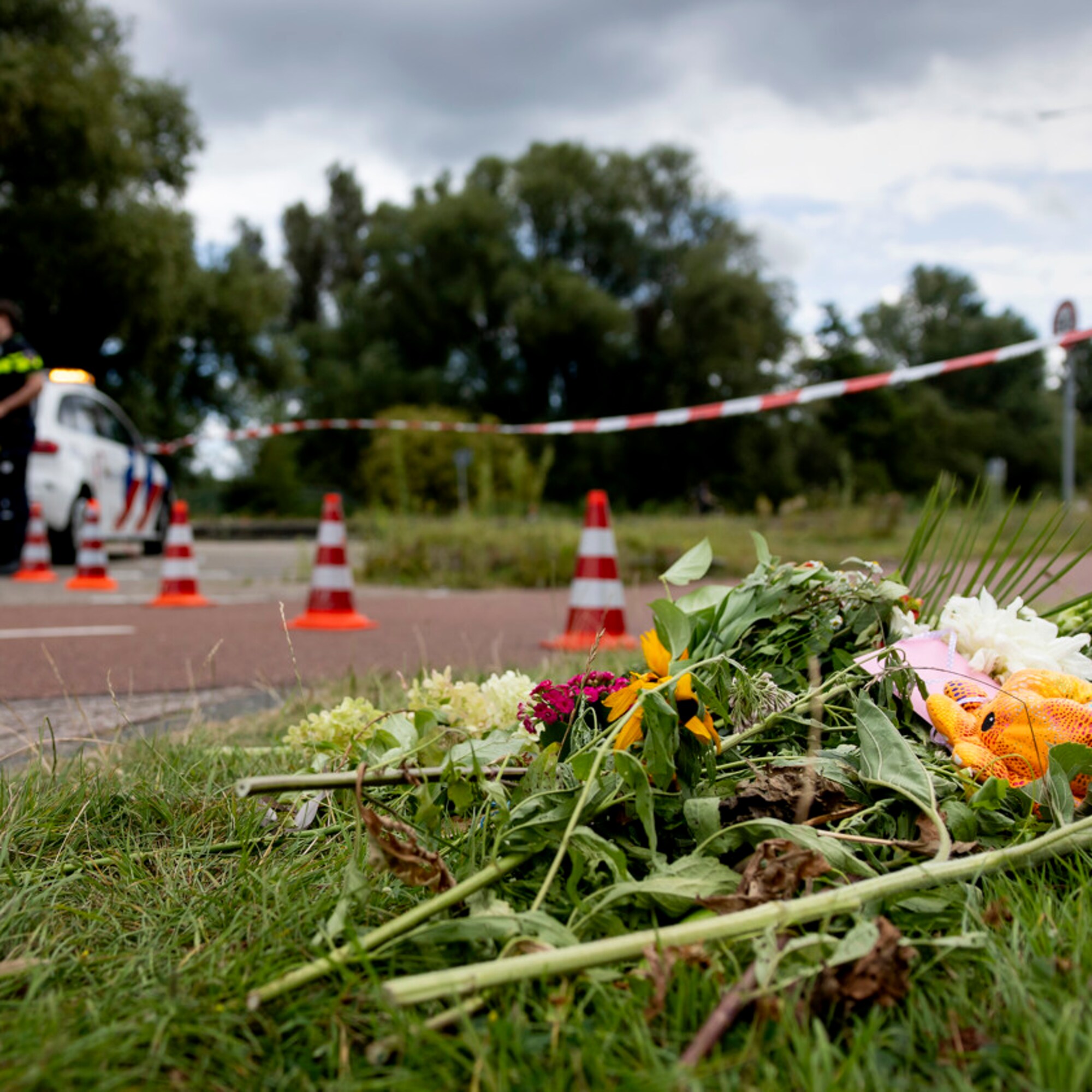 Lisa (17) werd gevolgd en belde zelf 112, even later vond de politie haar lichaam