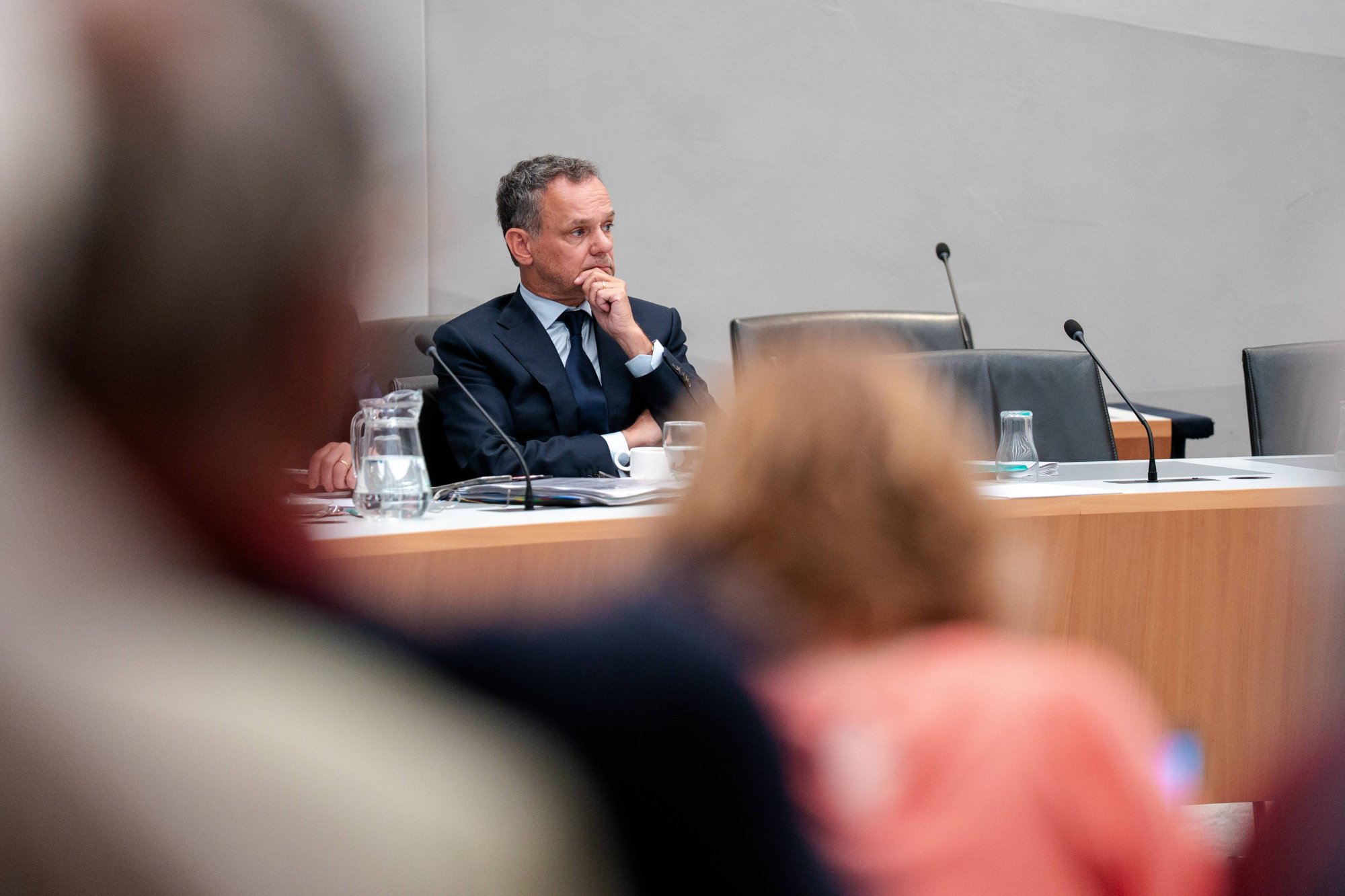 Ambtenaren Buitenlandse Zaken: Veldkamp wilde niet meer doen tegen Israël