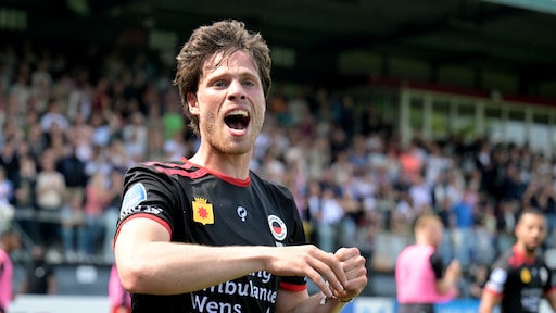 Profvoetballer Pierie geeft collega's financiële begeleiding: 'We zijn een makkelijke prooi'