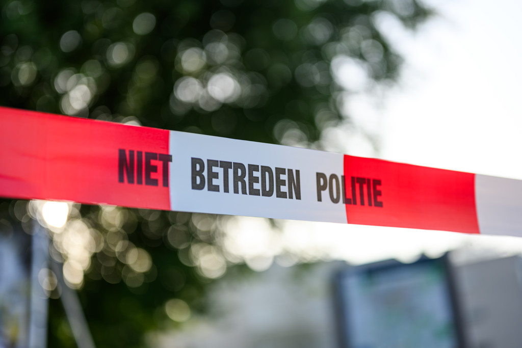 Man (22) opgepakt voor zedendelict Weesperzijde, politie onderzoekt verband met dood 17-jarige Lisa
