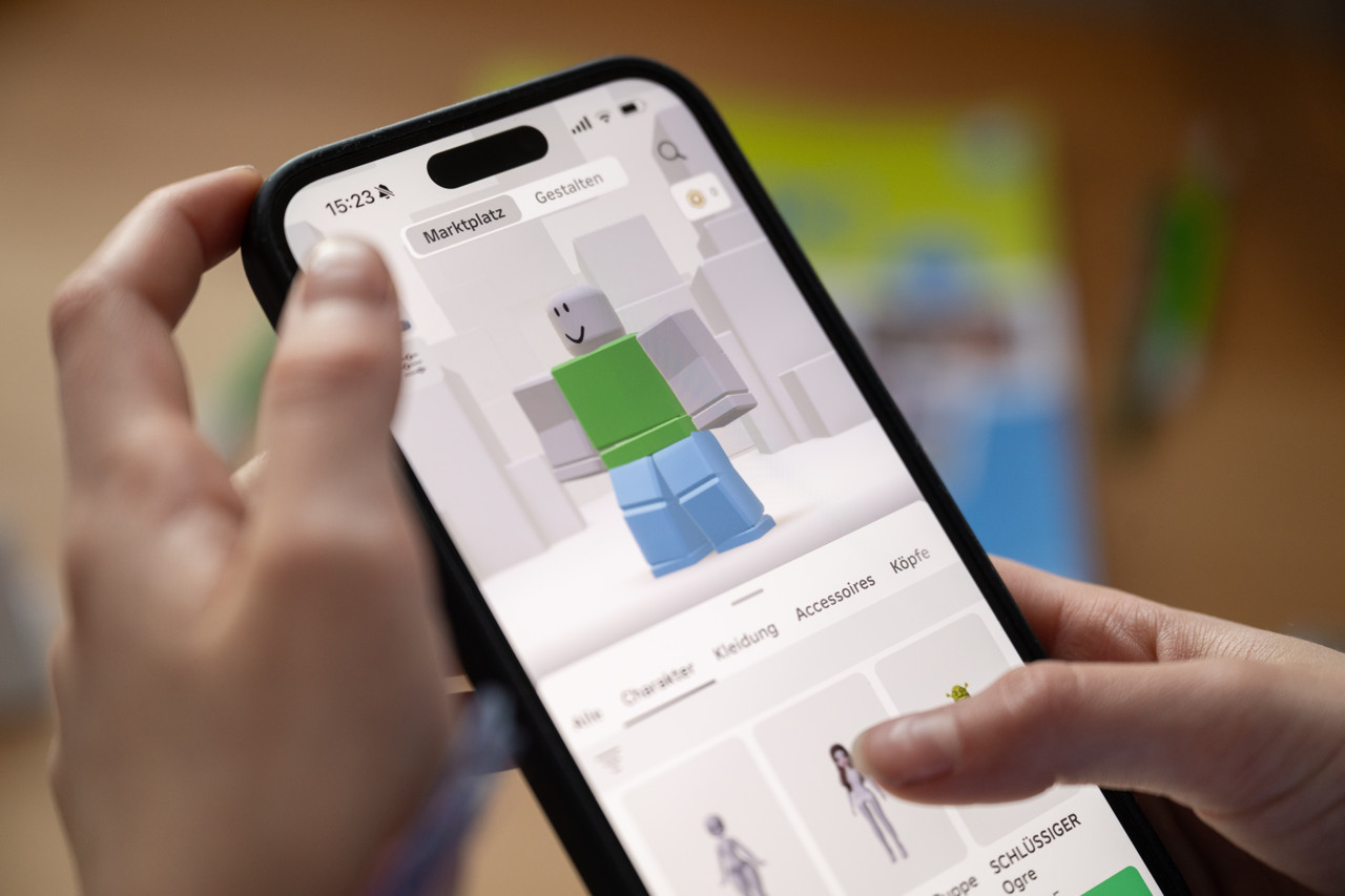'Kinderen in gevaarlijke chatgroepen, benaderd via populaire games'