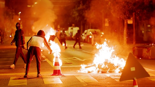 Rellen in Zwitserse stad Lausanne om fatale politieachtervolging, 17-jarige jongen omgekomen