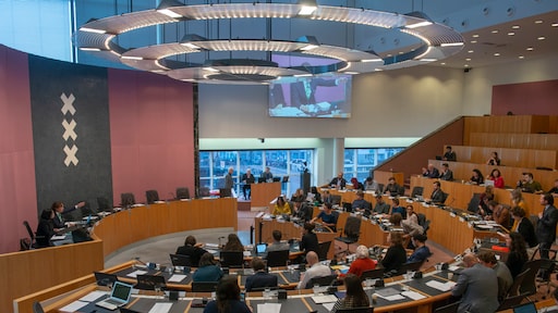 Gemeente Amsterdam blundert: 21 miljoen euro te veel overgemaakt