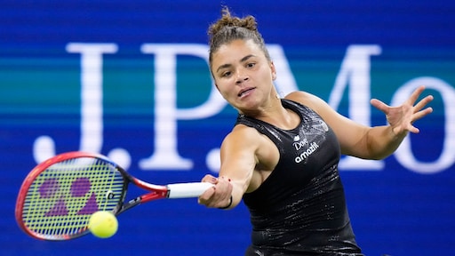 Tennisster dolgelukkig met iconische sportfoto: 'Nu al foto van het jaar'