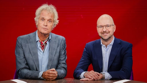 Jeroen Pauw hoopt zich niet meer te verspreken in Pauw & De Wit: 'Was een leuk foutje'